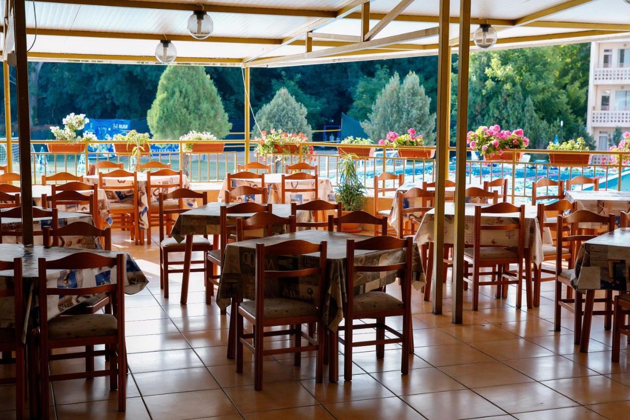 Hotel Green Park Kiten  Εξωτερικό φωτογραφία