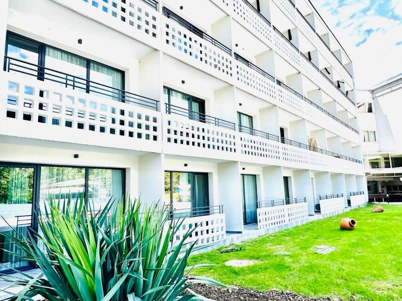 Hotel Green Park Kiten  Εξωτερικό φωτογραφία