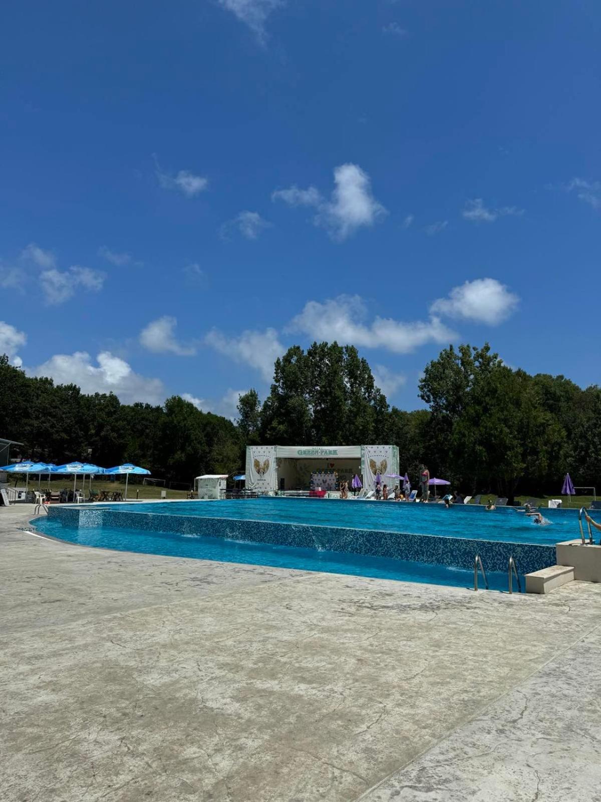 Hotel Green Park Kiten  Εξωτερικό φωτογραφία